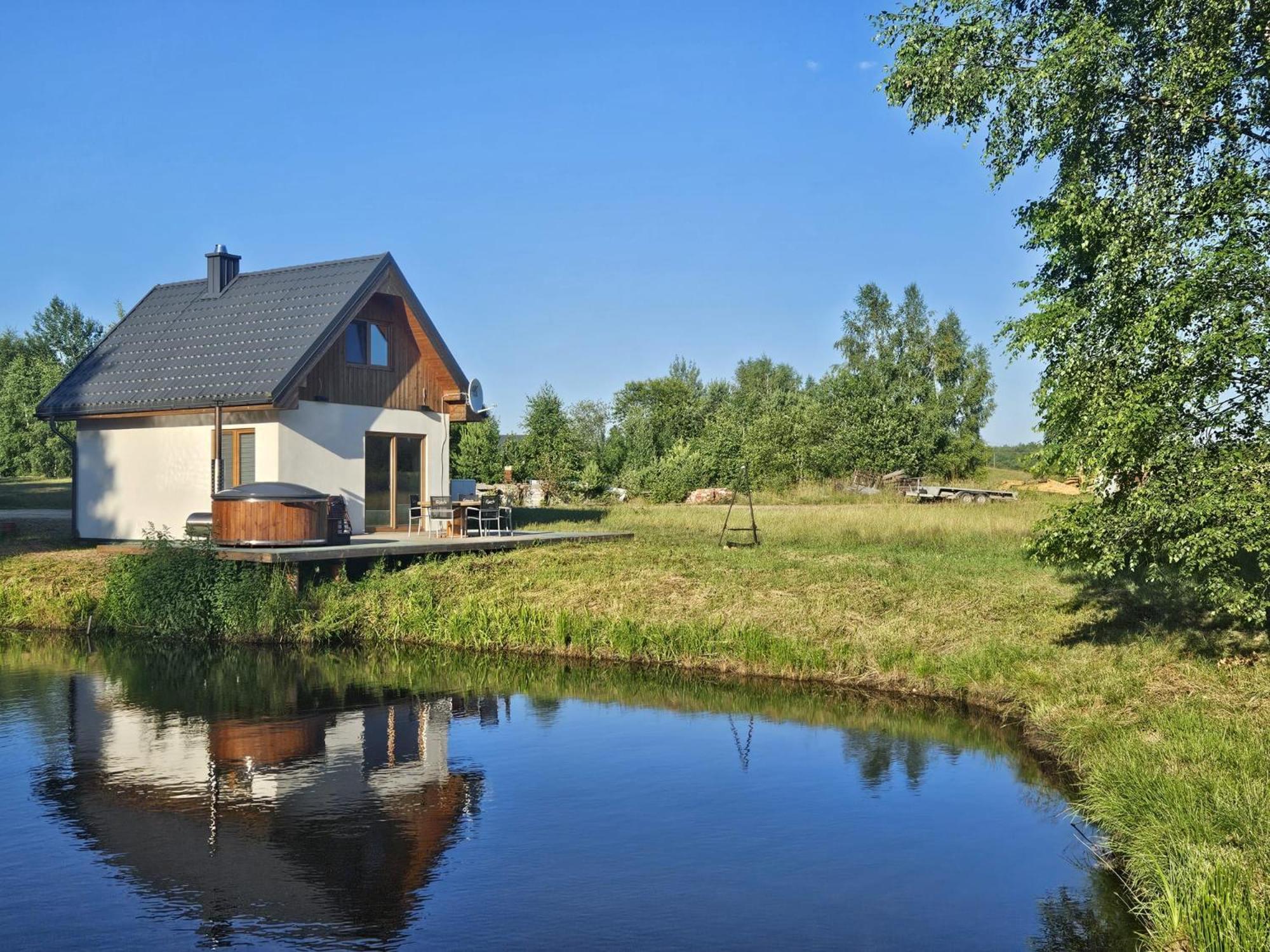 Domek Dotyk Rosy Na Kaszubach Pomlewo Exterior photo